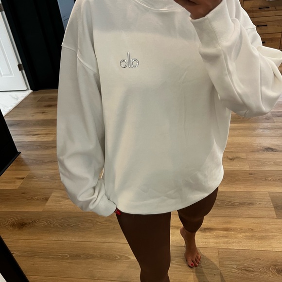 ALO Yoga White Crewneck Sweatshirt - Picture 3 of 5